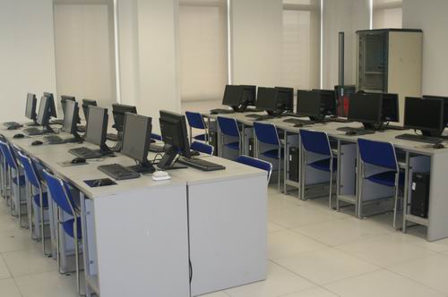 北京林业大学外语学院计算机辅助翻译实验室