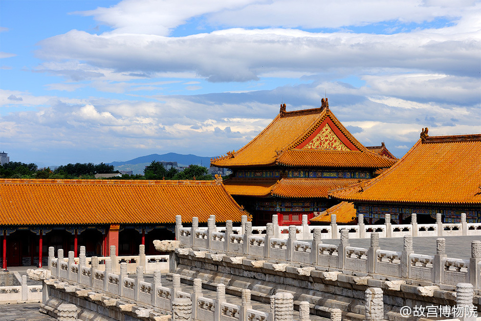 【转】故宫博物院官微晒北京“蓝天白云”照
